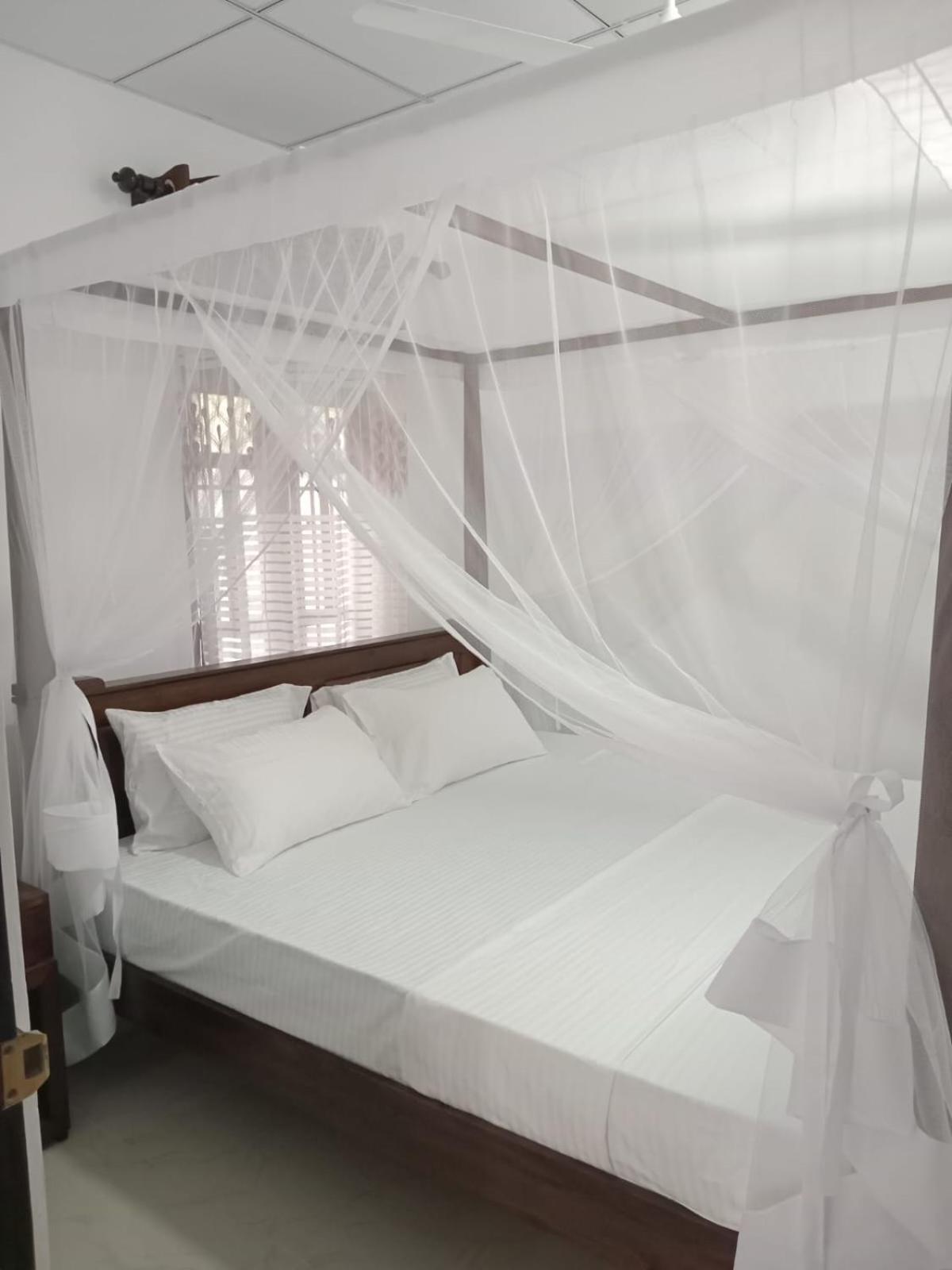 Arachchi Villa Tangalle