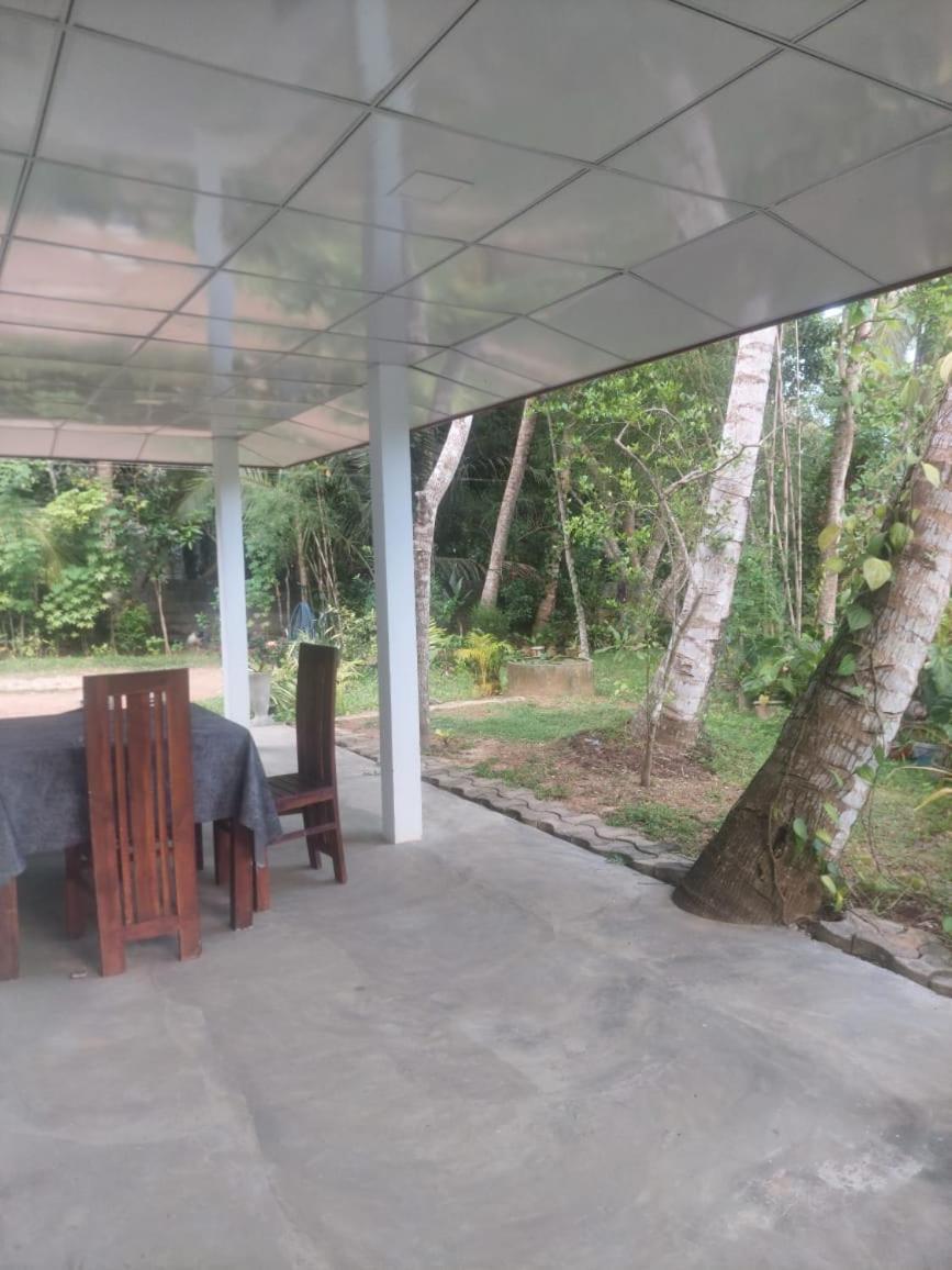 Arachchi Villa *